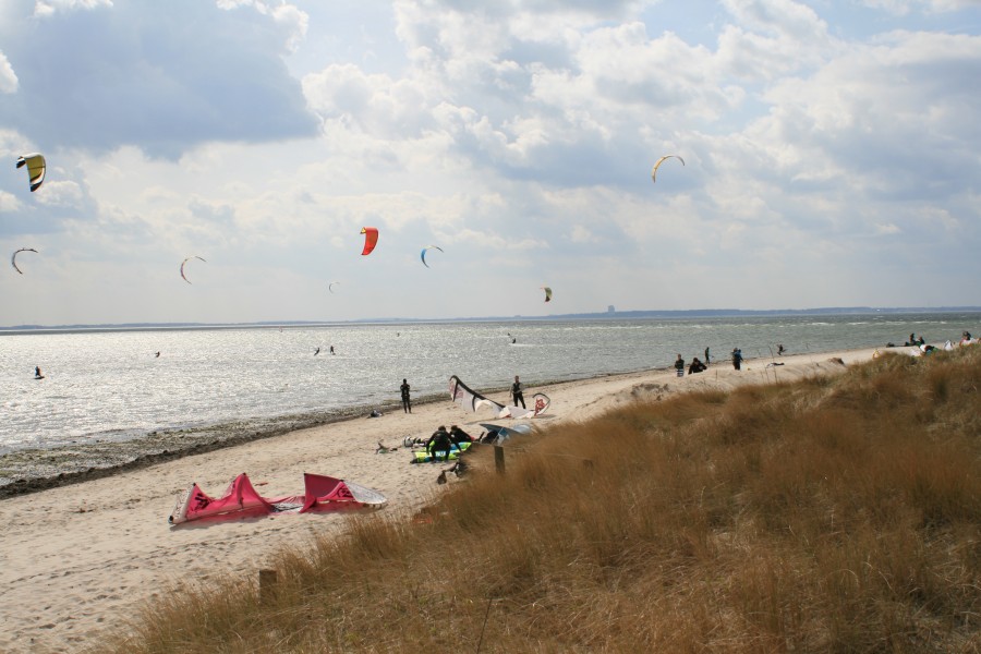 strand pelzerhaken ostsee kiter kitesurfen