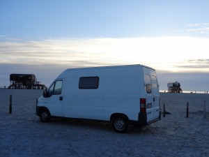 bulli bus campervan beach